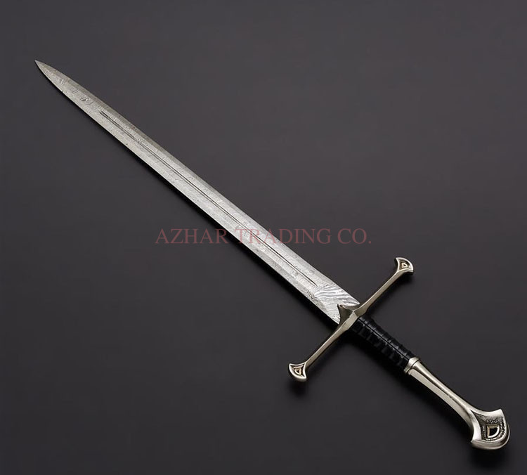 Damascus Andúril Sword Replica | Hand-Forged Fantasy Longsword image 4
