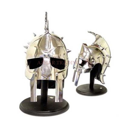 Roman Gladiator Helmet – Wearable Replica image 3