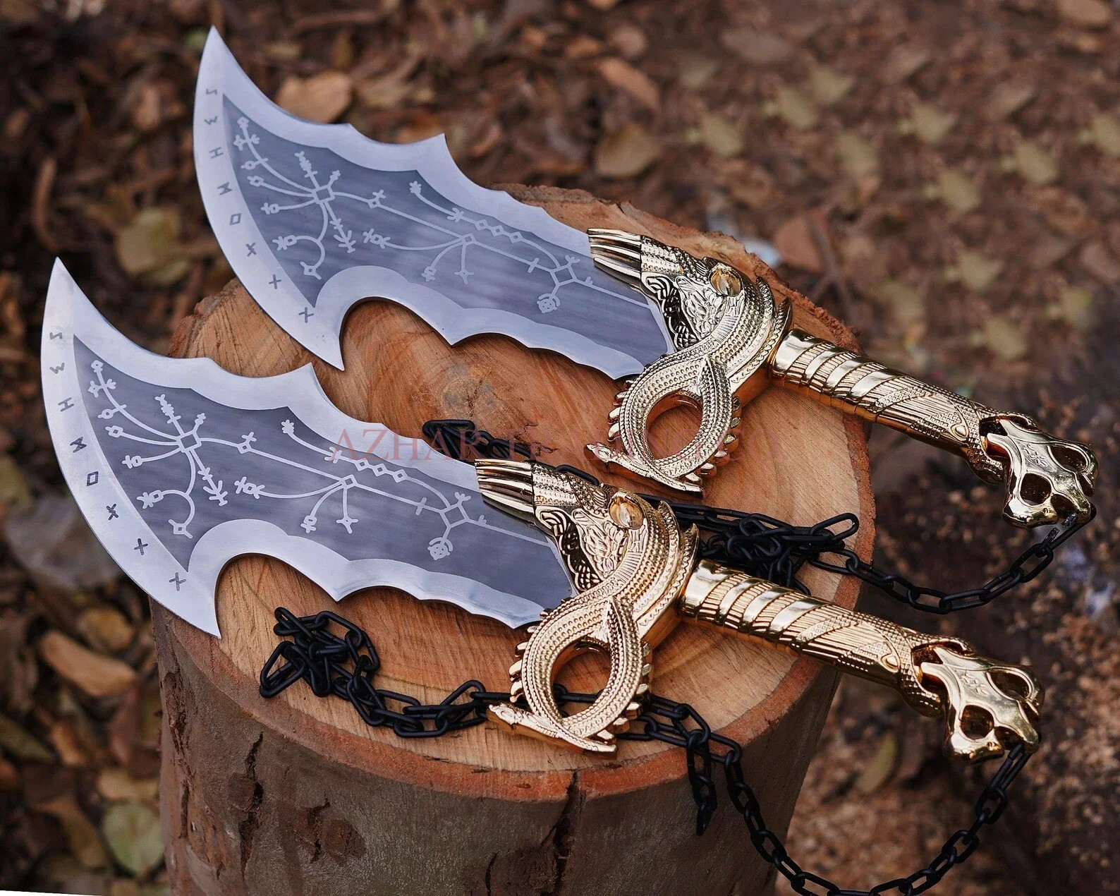 God of War Blades of Chaos Replica Set – Gold-Plated Handles image 2