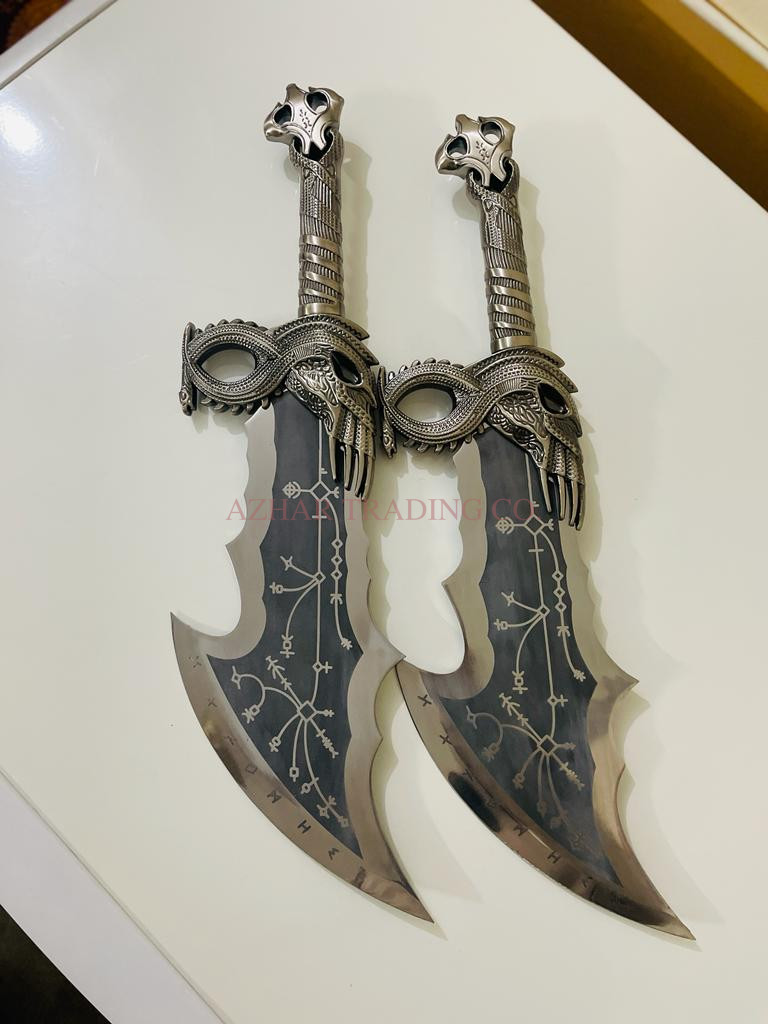 God of War Blades of Chaos Replica Set – Silver Edition image 2