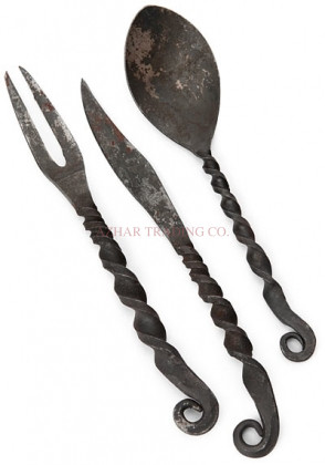 Hand Forged Antique Twisted Handle Dining Set