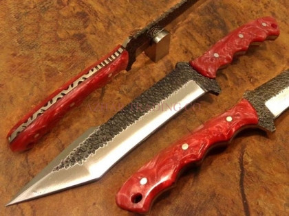 Hammered Carbon Steel Hunting Knife