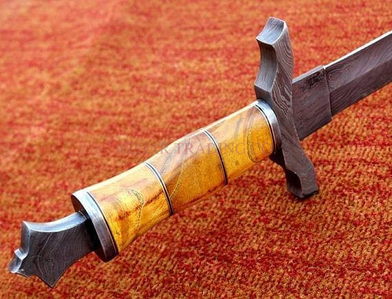 Battle-Ready Damascus Steel Sword image 2