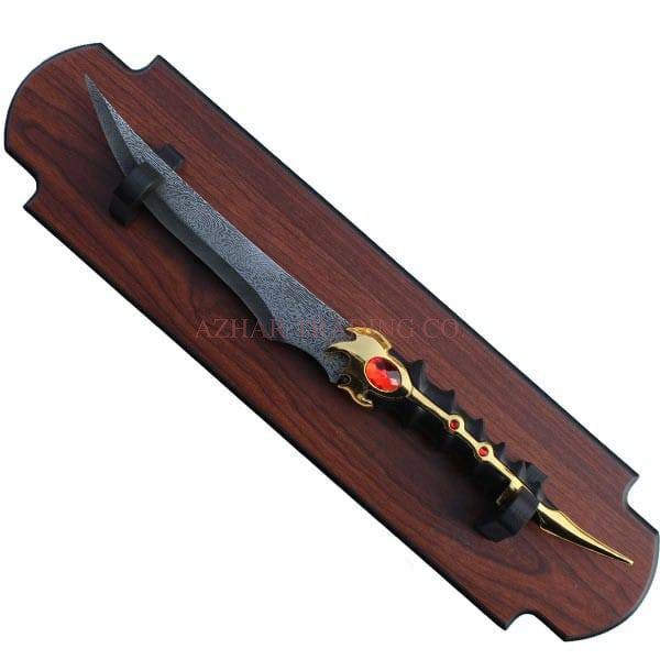 Catspaw Fantasy Dagger Replica with Display Plaque image 5