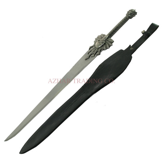 Final Fantasy X-2 Paine Skull Sword Replica image 5