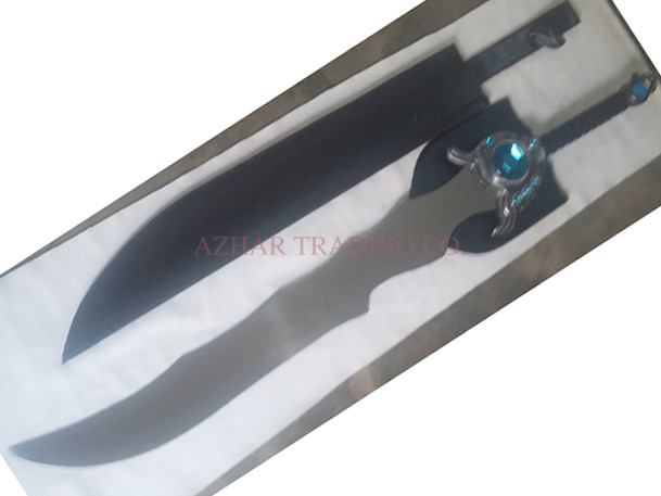 League of Legends Tryndamere Freljord Sword Replica image 2