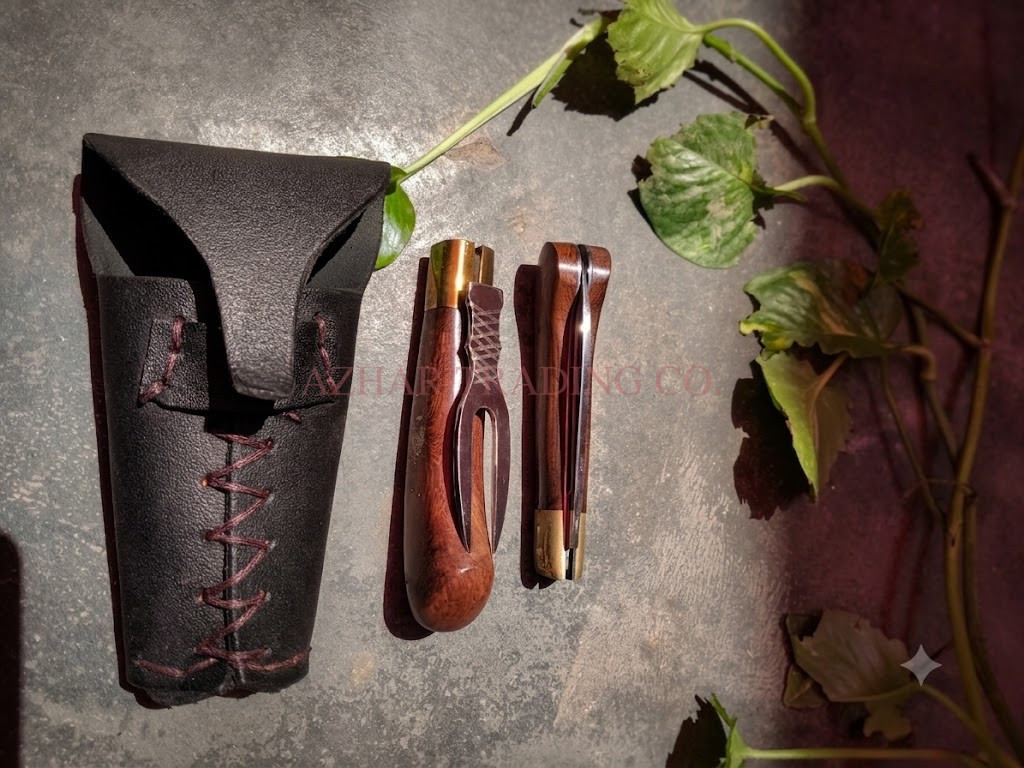 18th Century Folding Travel Fork and Knife Set with Leather Case image 2