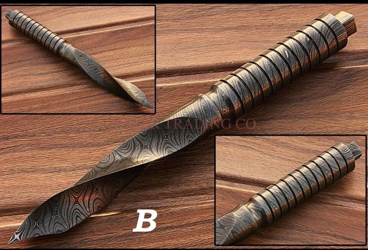 Handmade Damascus Tri-Edge Dagger image 2